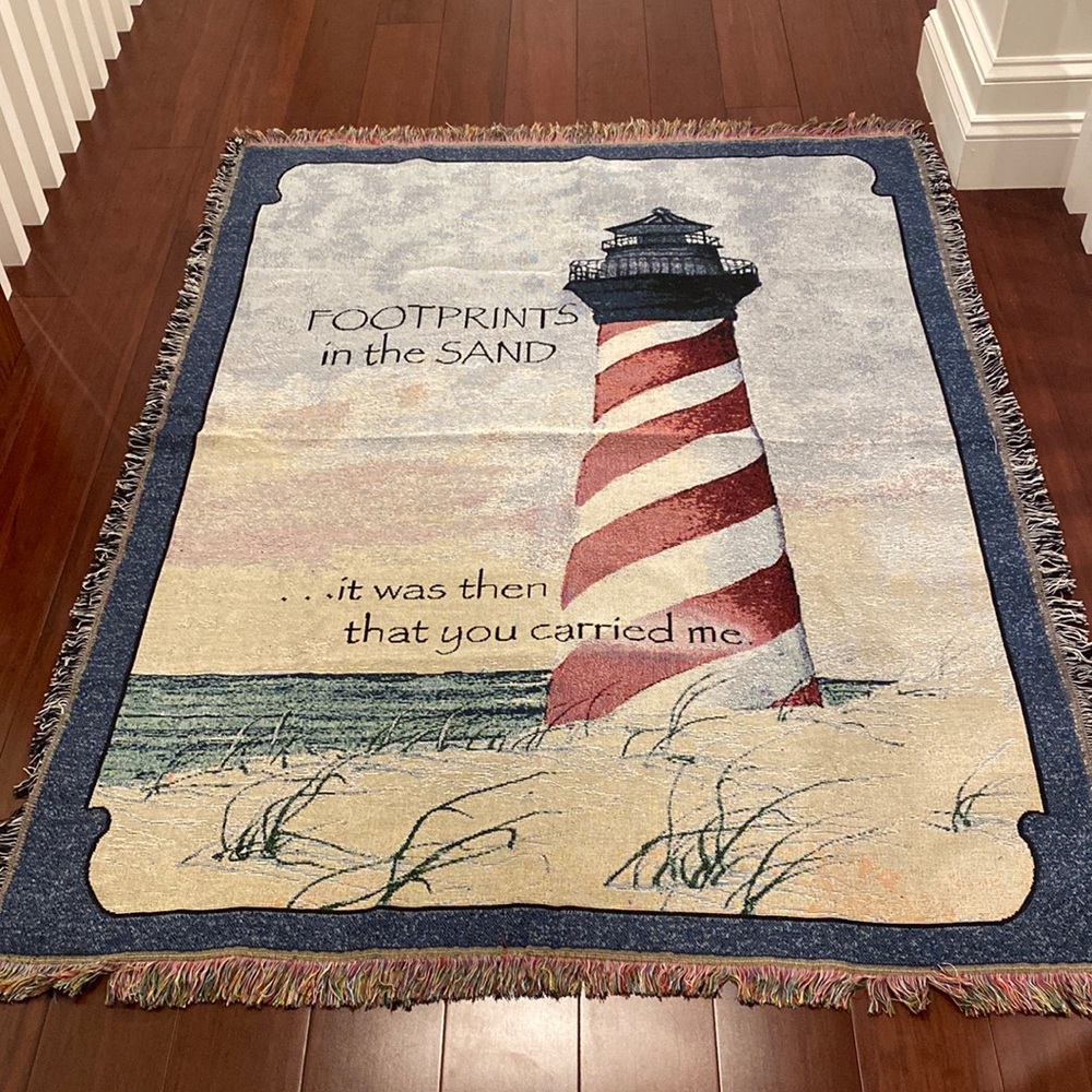 Scenic Throw “Foot prints in the sand”